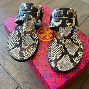 EUC Tory Burch Leigh Sandals